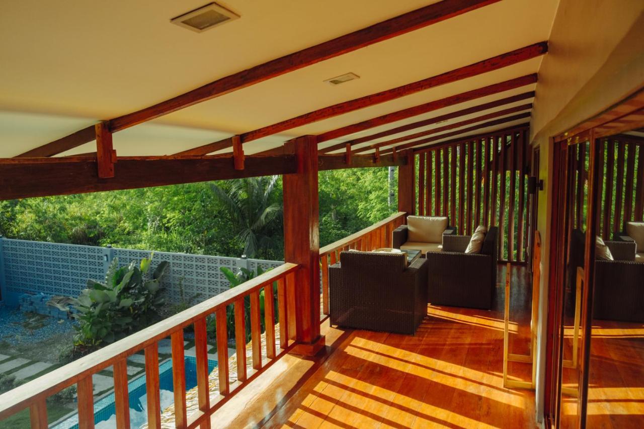 DomuMia Villa Siargao General Luna  Esterno foto